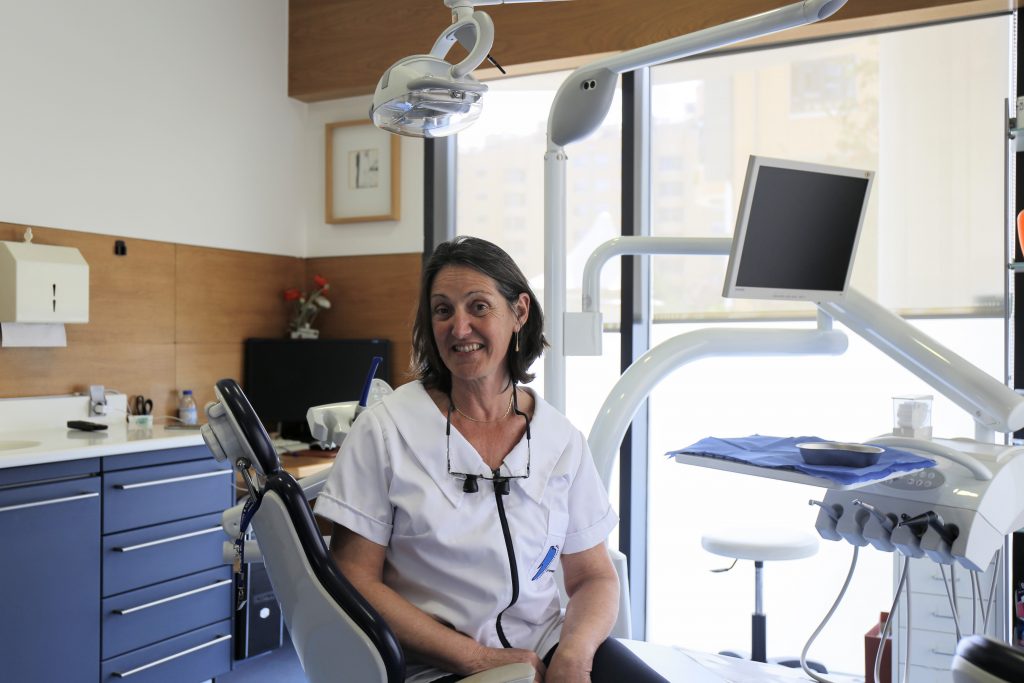 Dra. Garda dentista telheiras